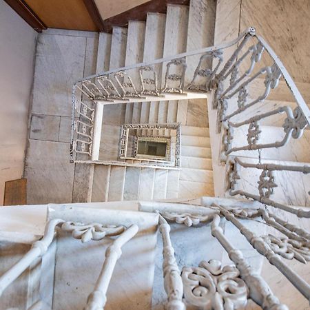 Elegante Dimora La Spezia-Free Parking Apartman Kültér fotó
